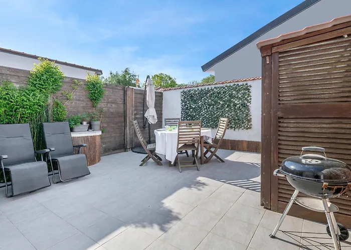 Vue Mer, A 50m, Maison Pour 4 * La Plaine-sur-Mer