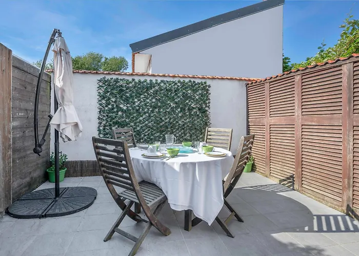 Vakantiehuis Vue Mer, A 50m, Maison Pour 4