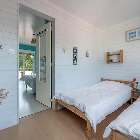 Vue Mer, A 50m, Maison Pour 4 Holiday home *