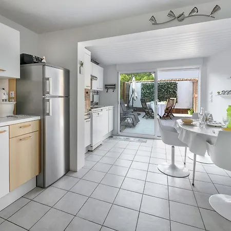 Vue Mer, A 50m, Maison Pour 4 בית נופש